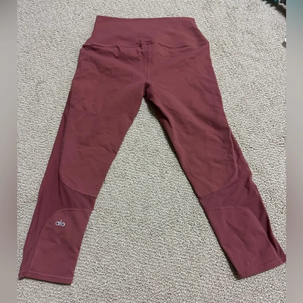 ALO SIZE M mesh leggings